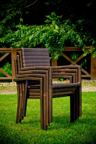 Komplekts Galds + 8 krēsli OMBROSO