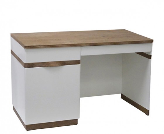 Como Corner Desk